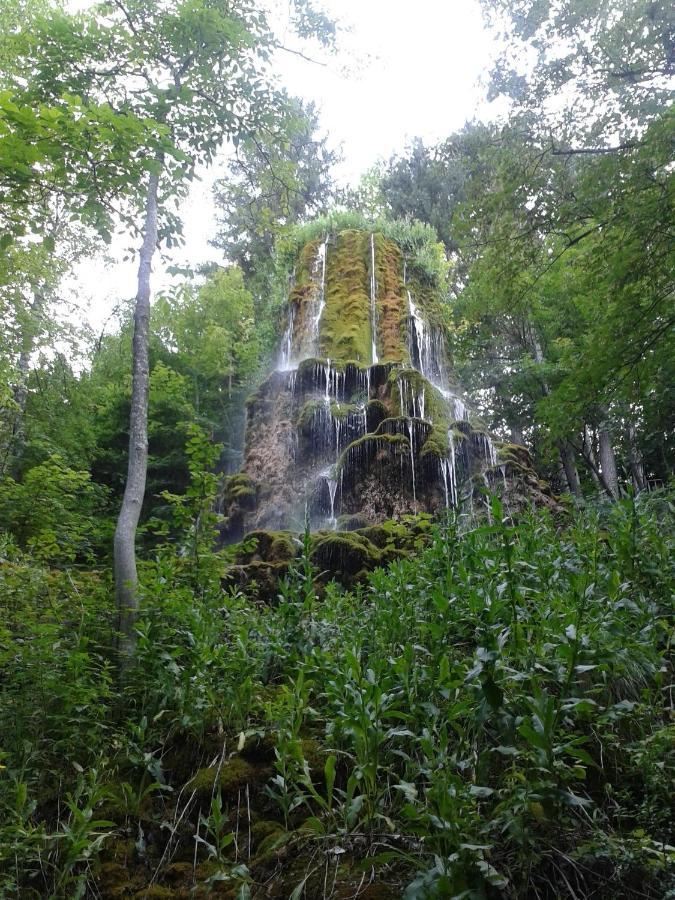 La Provence Vous Attend - 2Eme Etage Digne-les-Bains Bagian luar foto